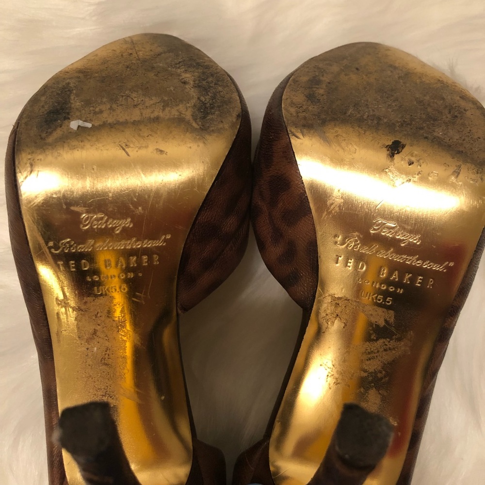 Ted Baker D’Orsay Leopard print stilettos heels - Picture 7 of 8